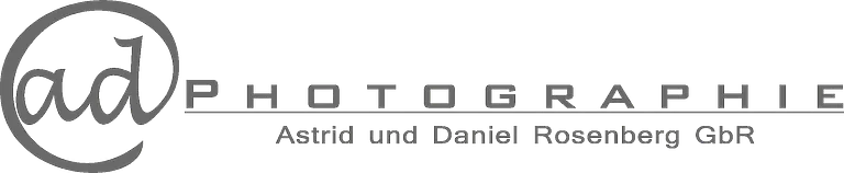 ad-Photographie Kaltenkirchen Astrid und Daniel Rosenberg Logo 01